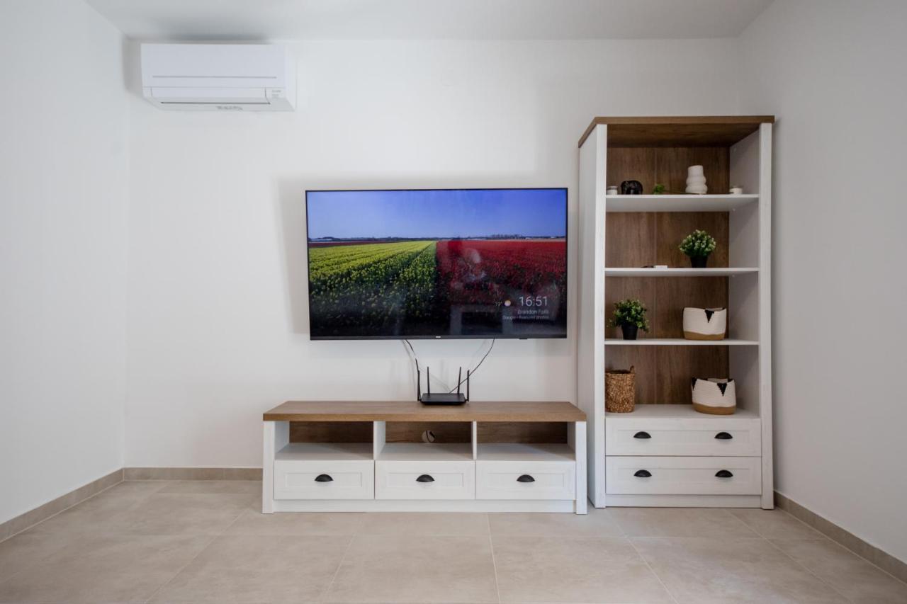 Peaceful Haven Near The Sea-Apartments Torlak Rab Banjol Buitenkant foto