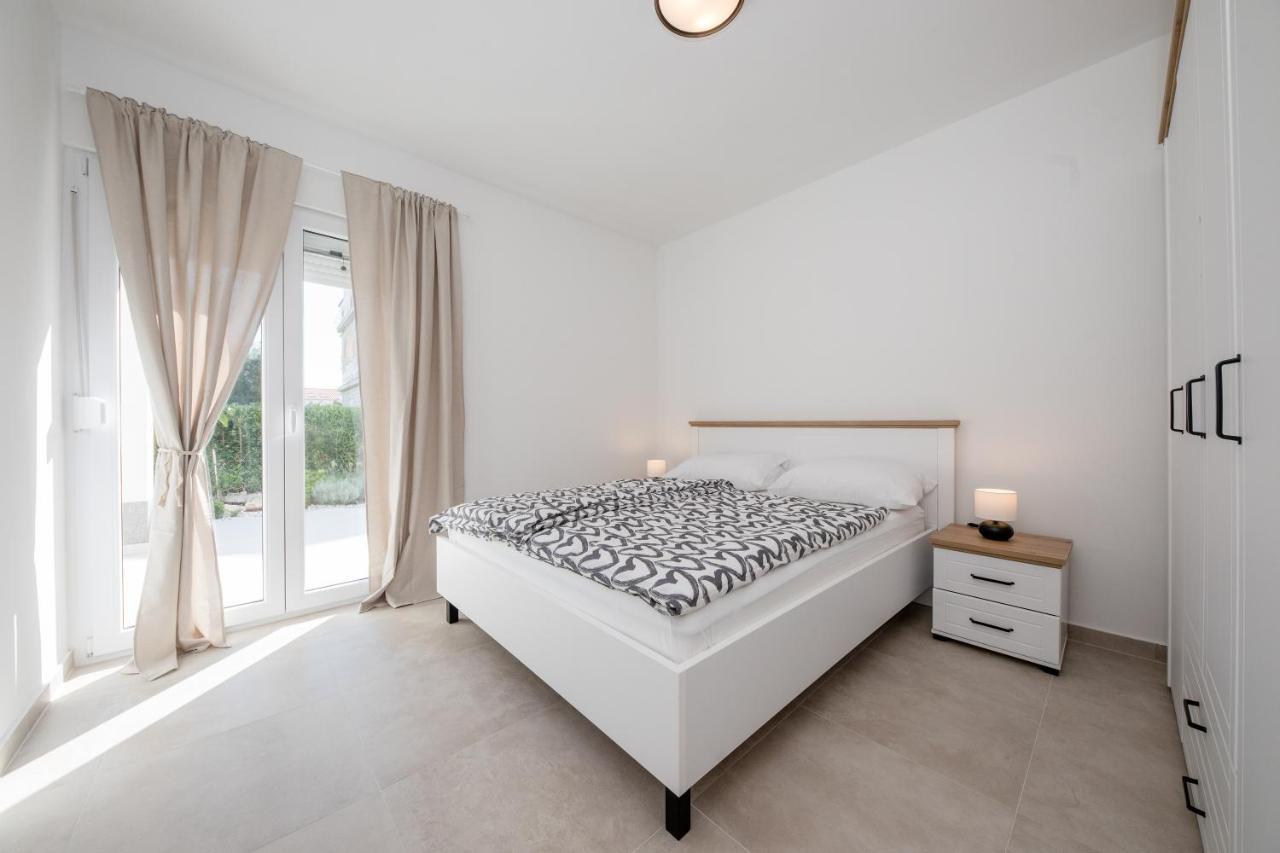 Peaceful Haven Near The Sea-Apartments Torlak Rab Banjol Buitenkant foto